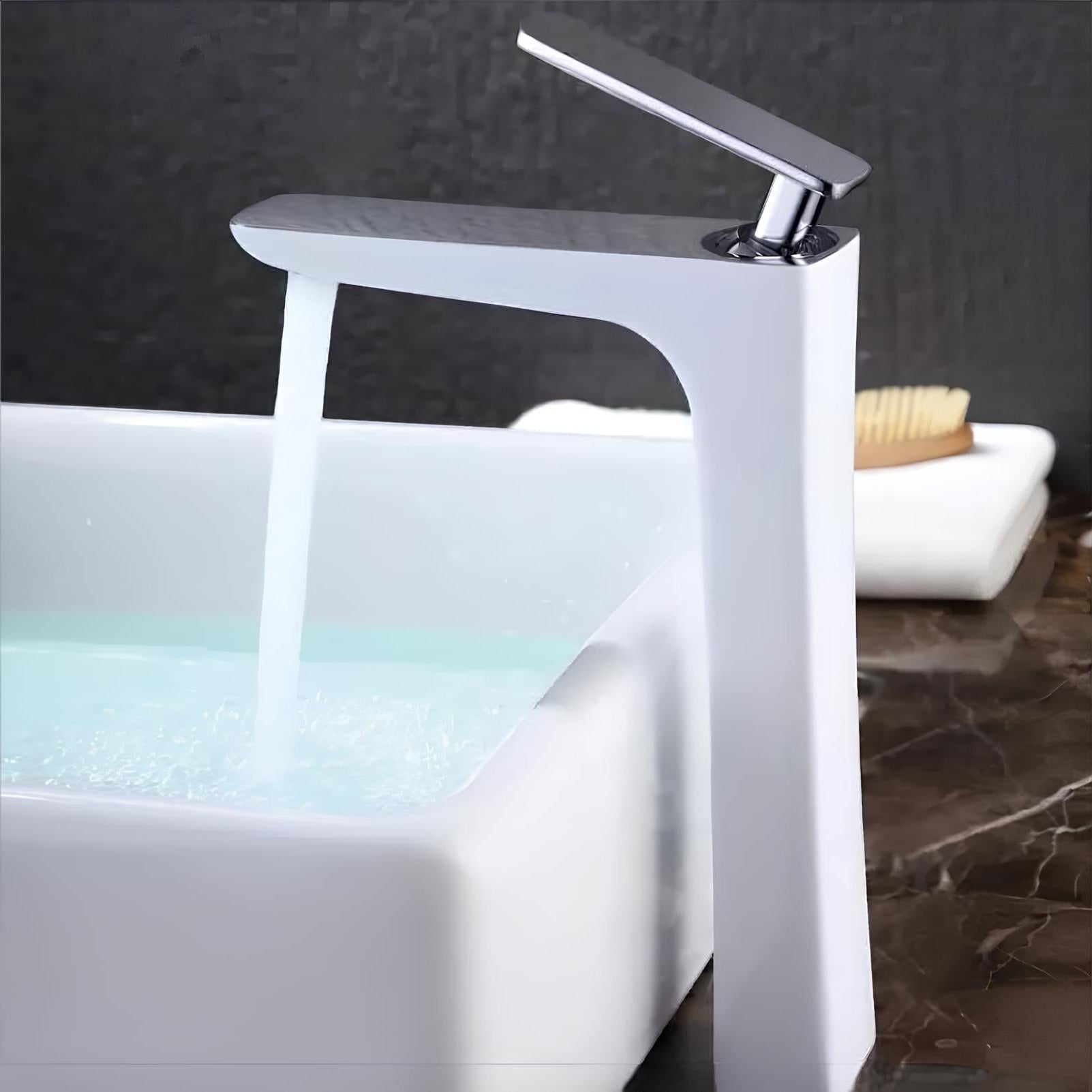 Torneira Banheiro Famous Colors